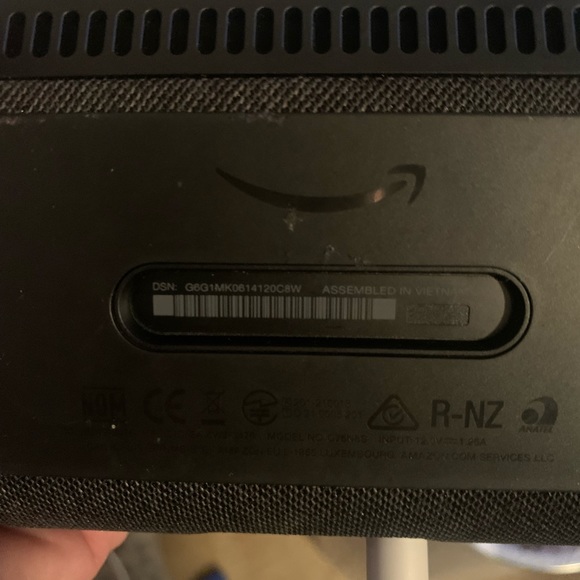 Amazon Echo 5 - Picture 3 of 6